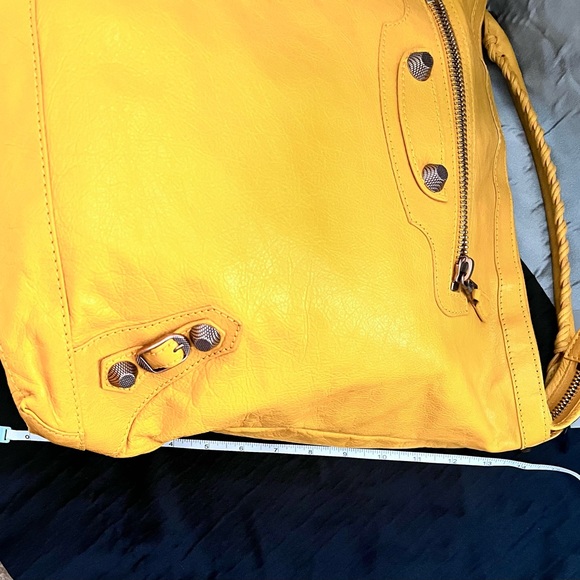 Authentic Preloved Balenciaga - Picture 11 of 12